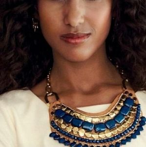 STELLA & DOT "INDRIA" Blue Stone Bib Necklace